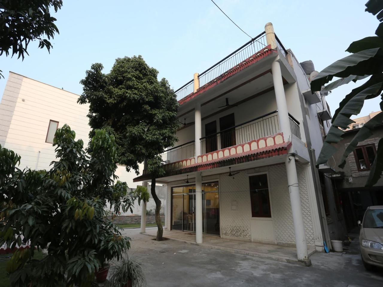 Oyo 10448 Green View Home Stay Dehradun Exterior foto