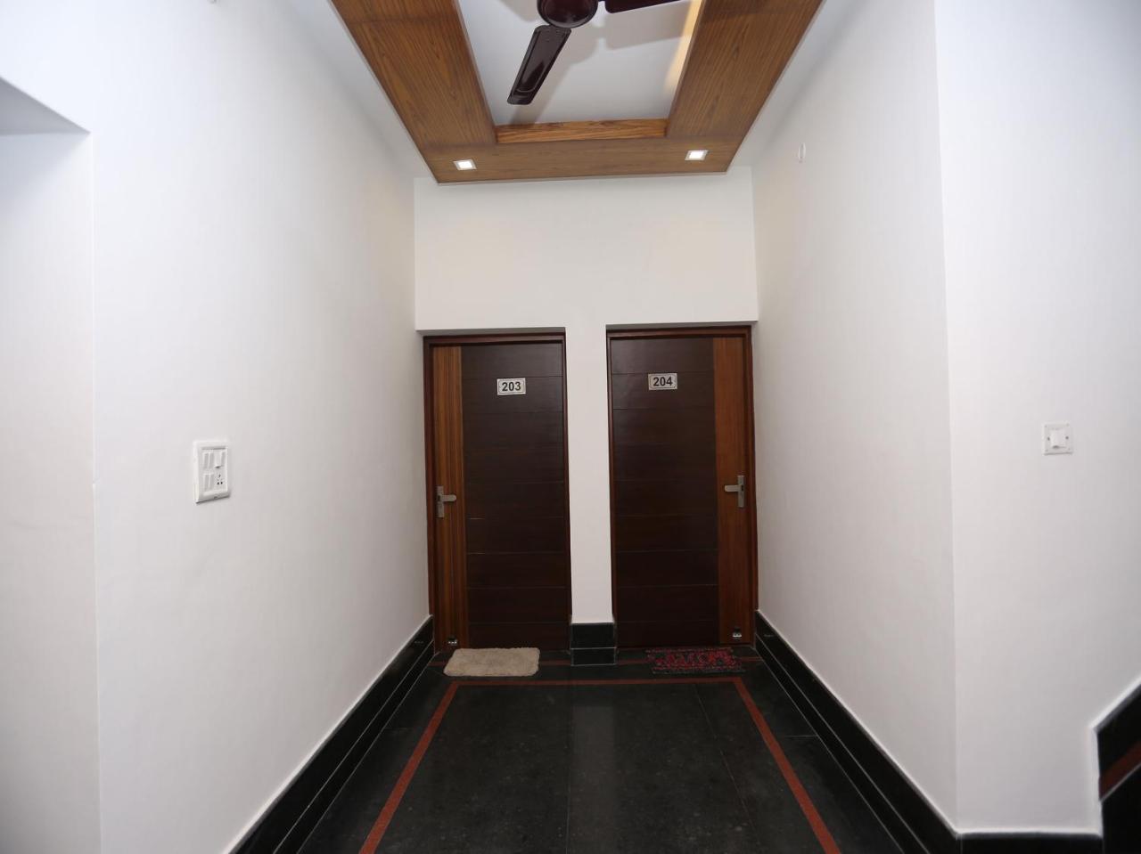 Oyo 10448 Green View Home Stay Dehradun Exterior foto