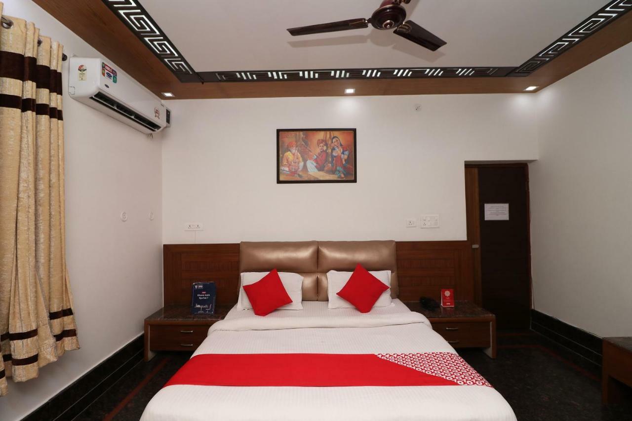 Oyo 10448 Green View Home Stay Dehradun Exterior foto